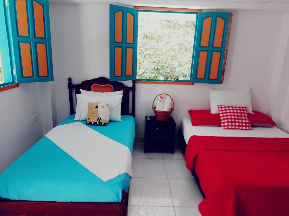 Hostal Campestre El Santuario ฟิลานเดีย ภายนอก รูปภาพ